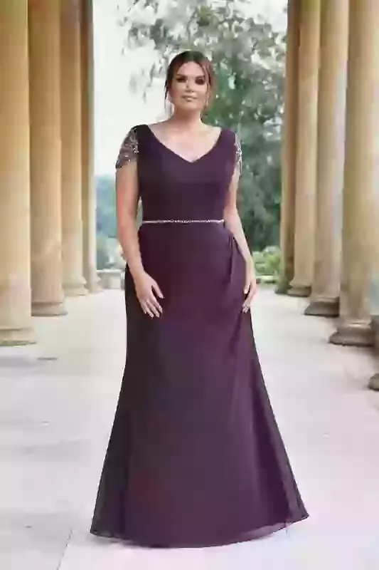Size inclusive bridesmaid dresses for all your maids!